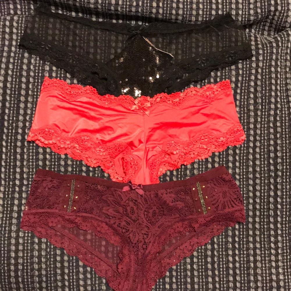 VS panty bundle of 3 size S